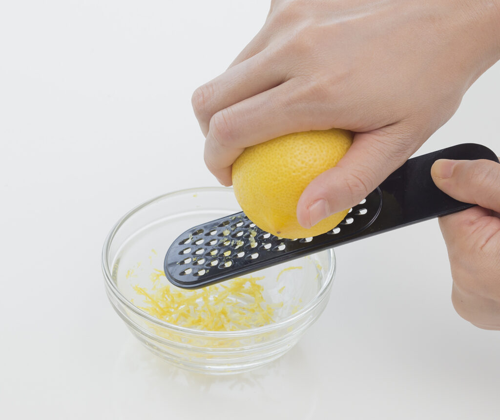 KK-364_シトラス皮削り_ウィムッシュ・シリーズ_KOKUBO小久保工業所_使用シーン