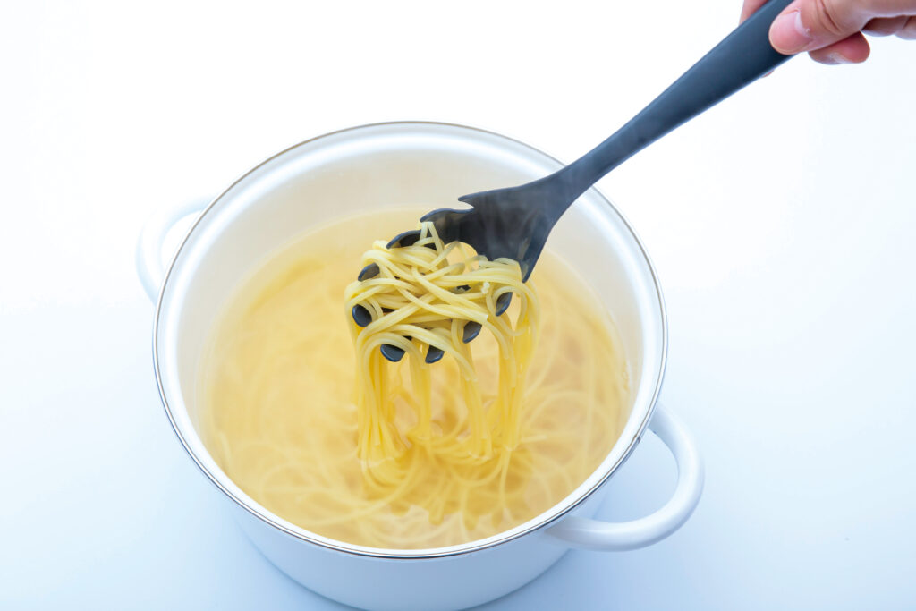 KC-043_KULOキャッチ麺サーバー_KOKUBO小久保工業所02